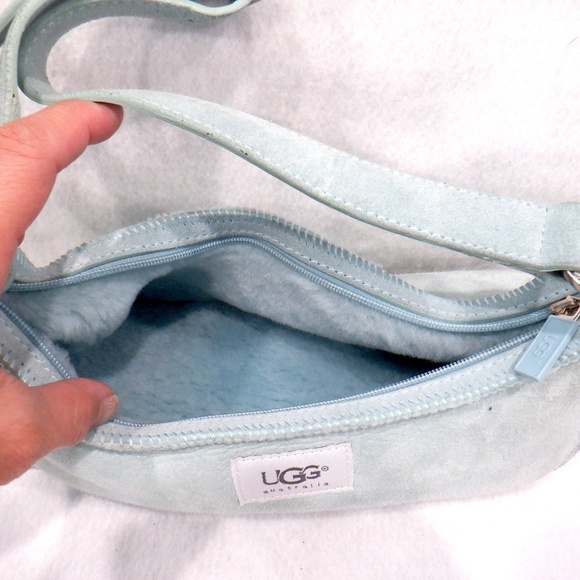 UGG Australia Baby Blue Shoulder Bag * Needs Cleaning * - Picture 4 of 4